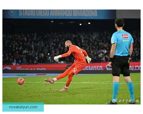 萨维奇近期比赛表现稳健，状态持续提升引人关注