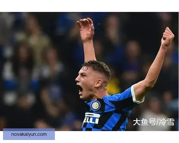 贝肯鲍尔传球视野展现大师级战术洞察力